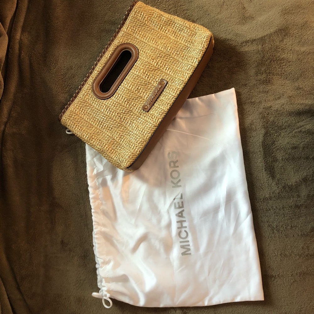 Michael kors clutch